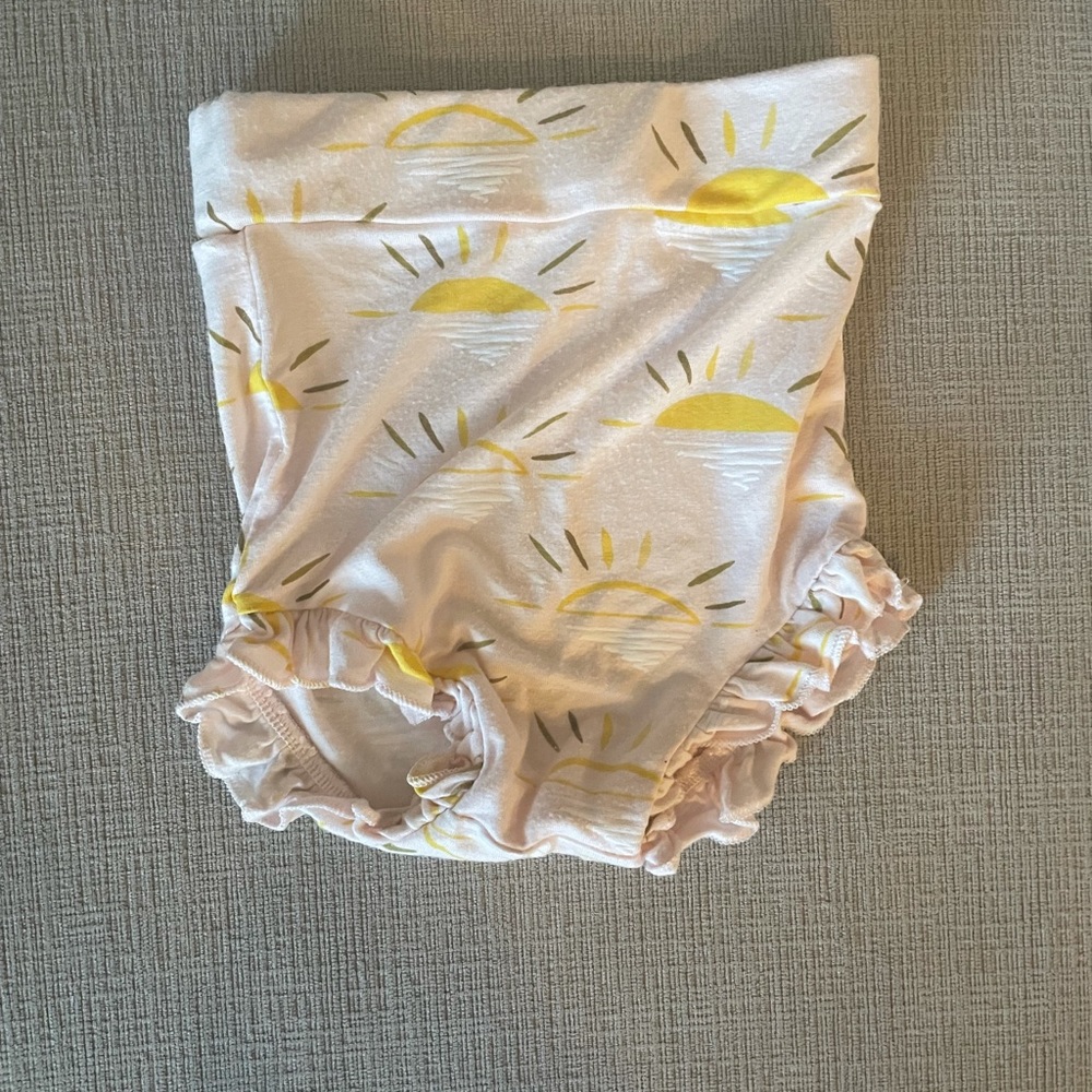 Pink sun ruffle Bloomer Spearmint Love 6-12 months